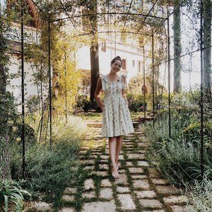 Gal Meets Glam Arina Dress